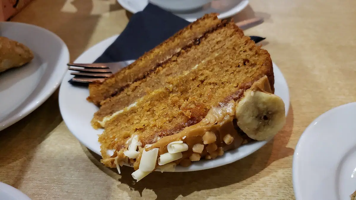 Le Cake Shop – cake shop in New Milton town centre